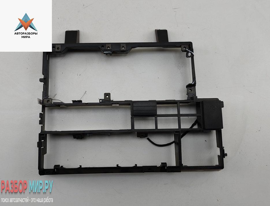 консоль салона (центральная часть) Volkswagen Transporter T4 1997, 1.9 л., дизель, МКПП, белый, микроавтобус, 7D1858089D - фото №1