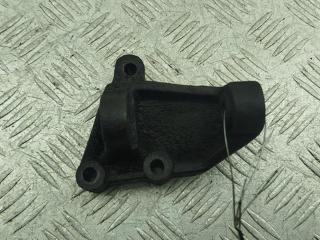 кронштейн генератора Volkswagen Transporter T4 1993, 2.4 л., дизель, МКПП, красный, микроавтобус, 074903147