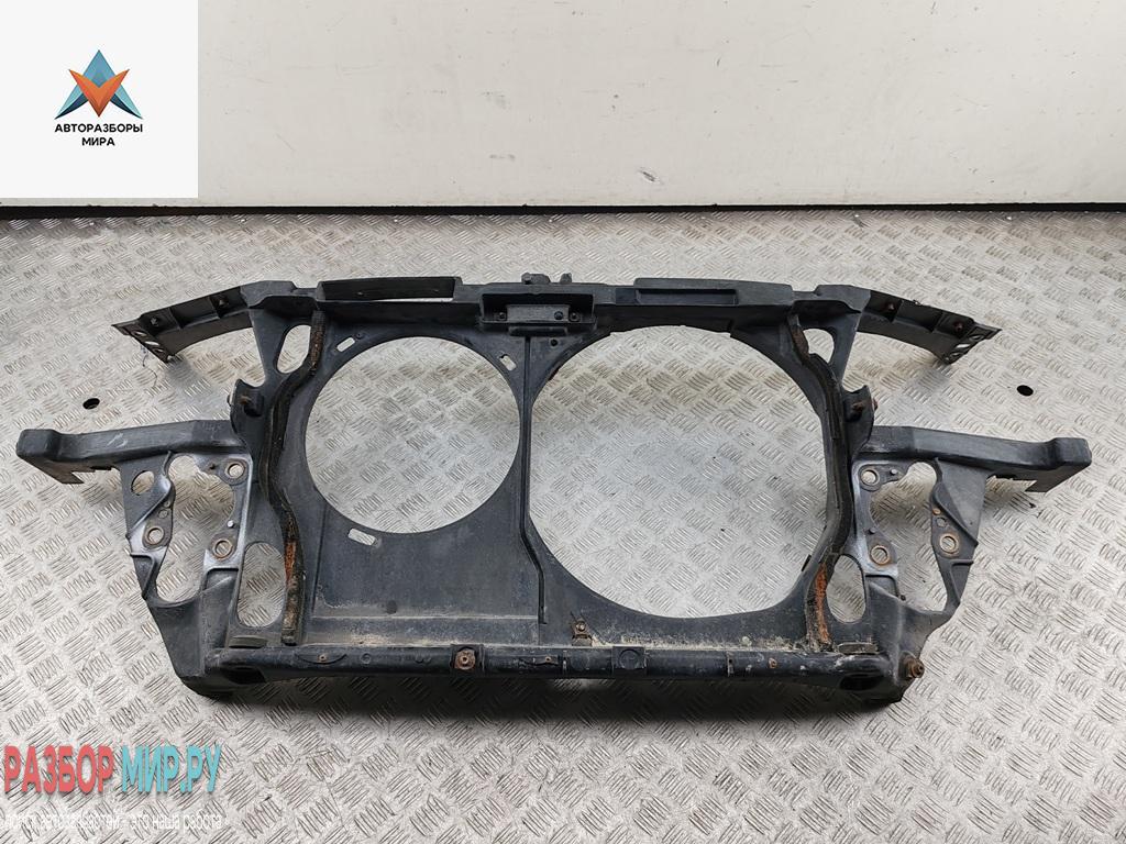 Рамка радиатора Audi A6 4B/C5 1997, 1.8 л., бензин, МКПП, красный, седан, 4B0805588A - фото №1