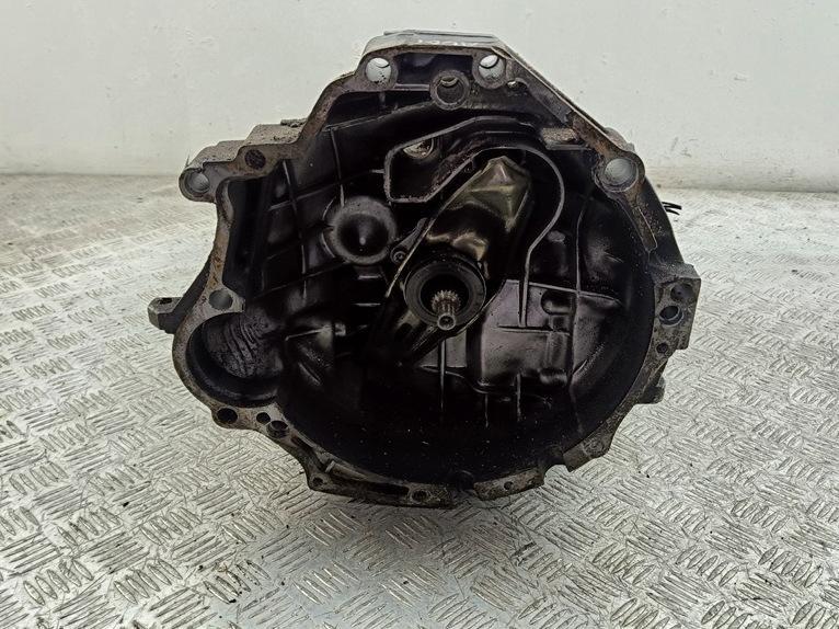 МКПП Audi 100 C3 1989, 2.3 л., бензин, МКПП, серый, универсал, AMK