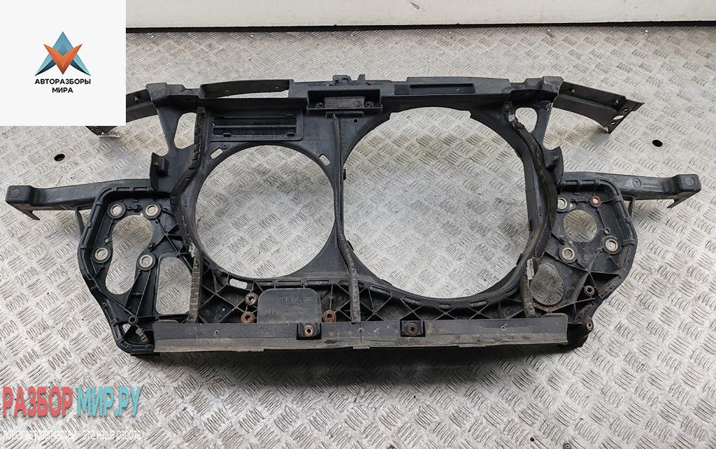 Рамка радиатора Audi A6 4B/C5 2000, 2.4 л., бензин, МКПП, серый, универсал, 4B0805594H - фото №1