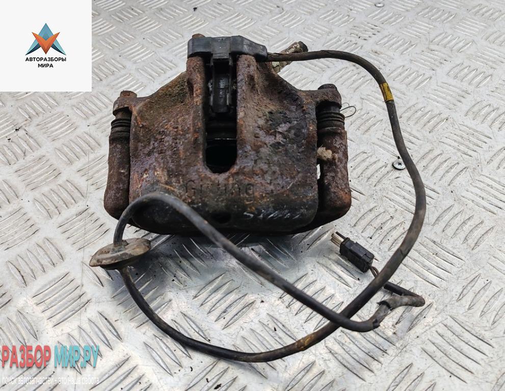 суппорт передний левый Mercedes-Benz E-Класс W124 1985, 2.3 л., бензин, АКПП, коричневый, седан - фото №1