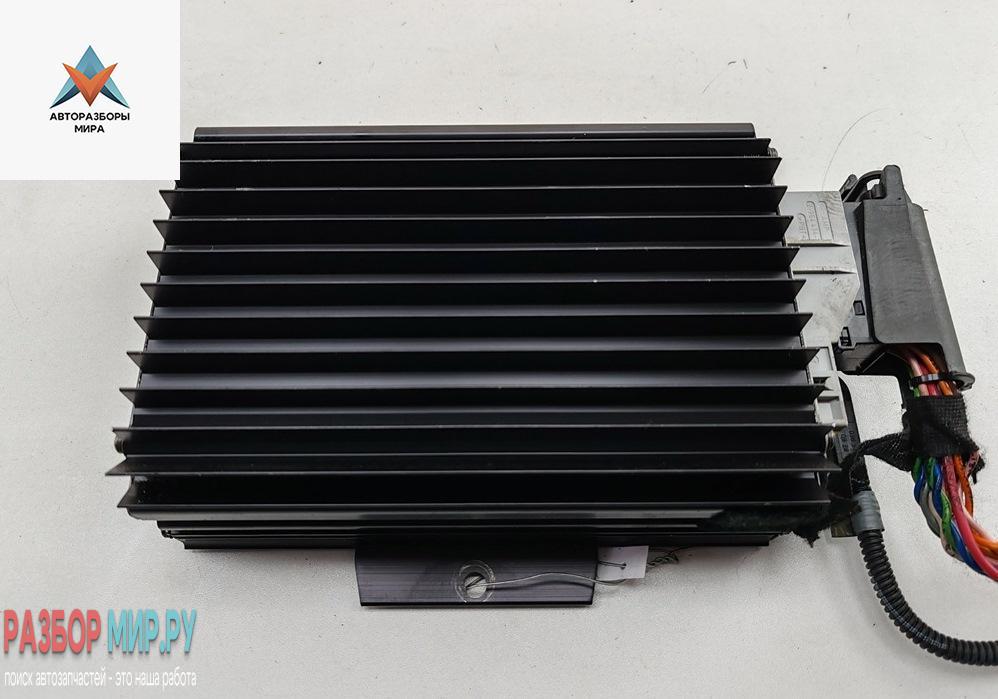 усилитель музыкальный Mercedes-Benz M-Class ML W163 2002, 4.0 л., дизель, АКПП, чёрный, внедорожник 5 дв., 1638202789 - фото №1