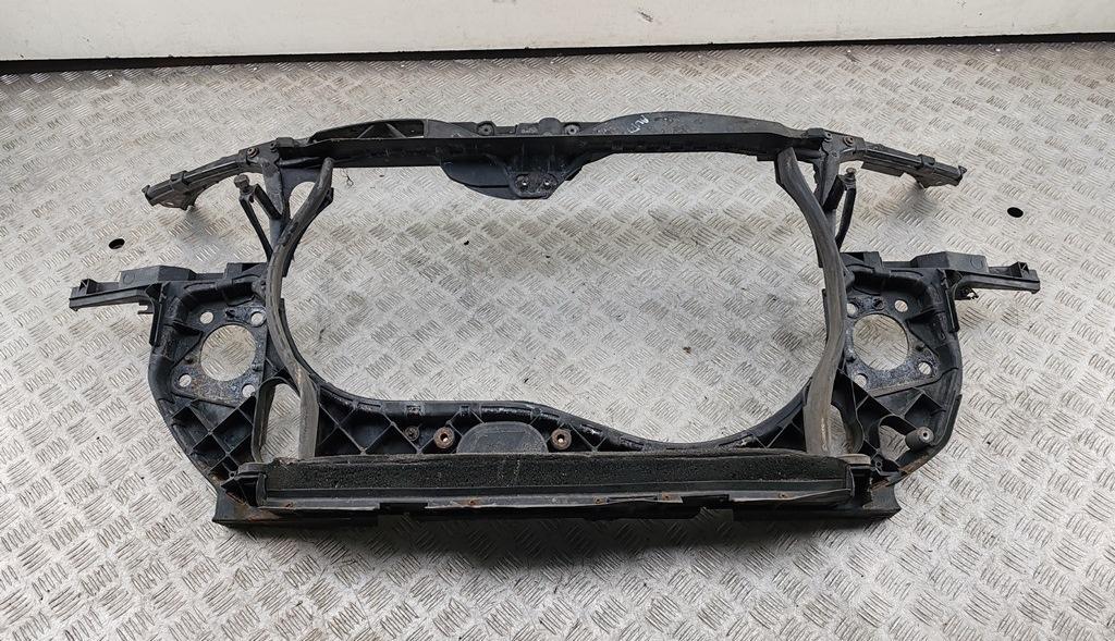 Рамка радиатора Audi A4 B6 2001, 2.0 л., бензин, МКПП, серый, универсал