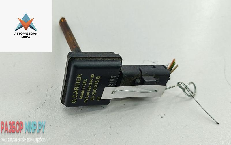 Датчик уровня охлаждающей жидкости Peugeot 407 1 поколение 2005, 2.0 л., дизель, МКПП, серый, универсал, 9642434480 - фото №1