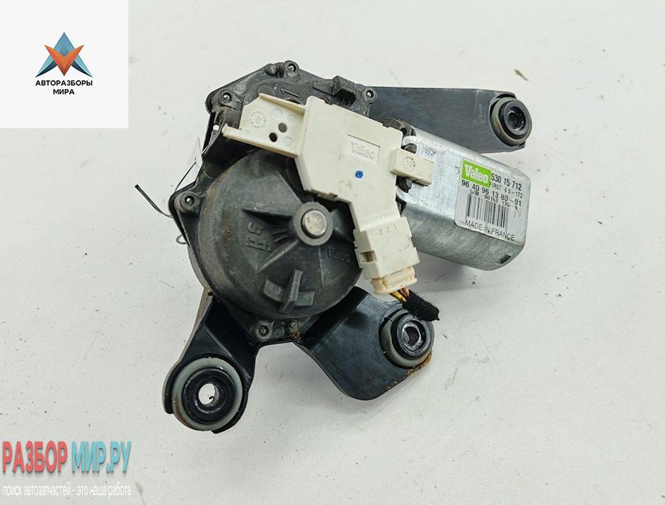 Двигатель стеклоочистителя заднего (моторчик дворников) Peugeot 307 1 поколение 2003, 1.6 л., бензин, МКПП, красный, универсал, 9640961380 - фото №1