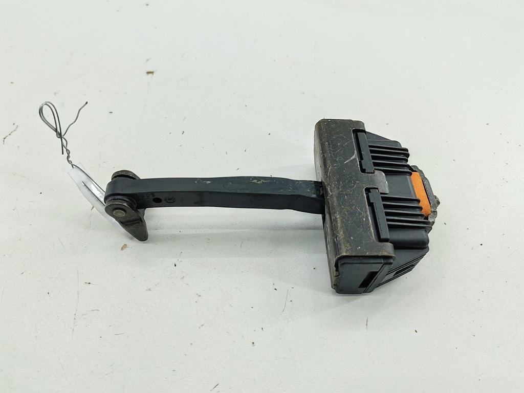 ограничитель открывания двери BMW 5 E60/E61 2005, универсал, 7033609