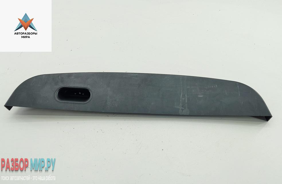 обшивка крышки багажника BMW 5 серия E39 1996, 2.5 л., бензин, АКПП, серый, седан, 8176181 - фото №1