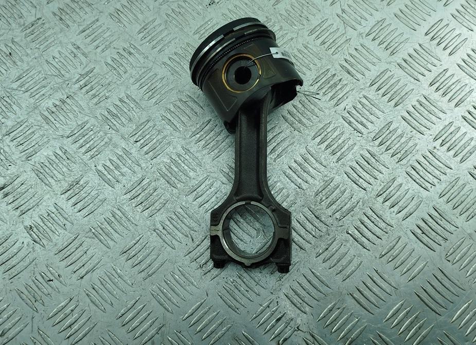 поршень BMW 3 E46 2004, 2.0 л., дизель, МКПП, чёрный, универсал