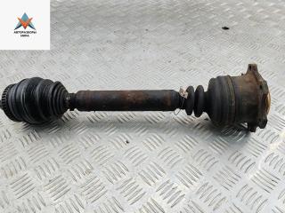 полуось передняя левая (приводной вал, ШРУС) Audi A4 B5 [рестайлинг] 2000, 1.8 л., бензин, АКПП, жёлтый, седан