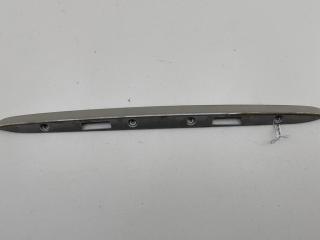 накладка подсветки номера Mercedes-Benz E-Класс W210/S210 1998, 2.8 л., бензин, АКПП, серый, седан, 2107580038