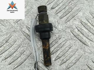 форсунка Mercedes-Benz C-Класс W201 [рестайлинг] 1989, 2.0 л., бензин, МКПП, красный, седан, 0000785623, 0437502042