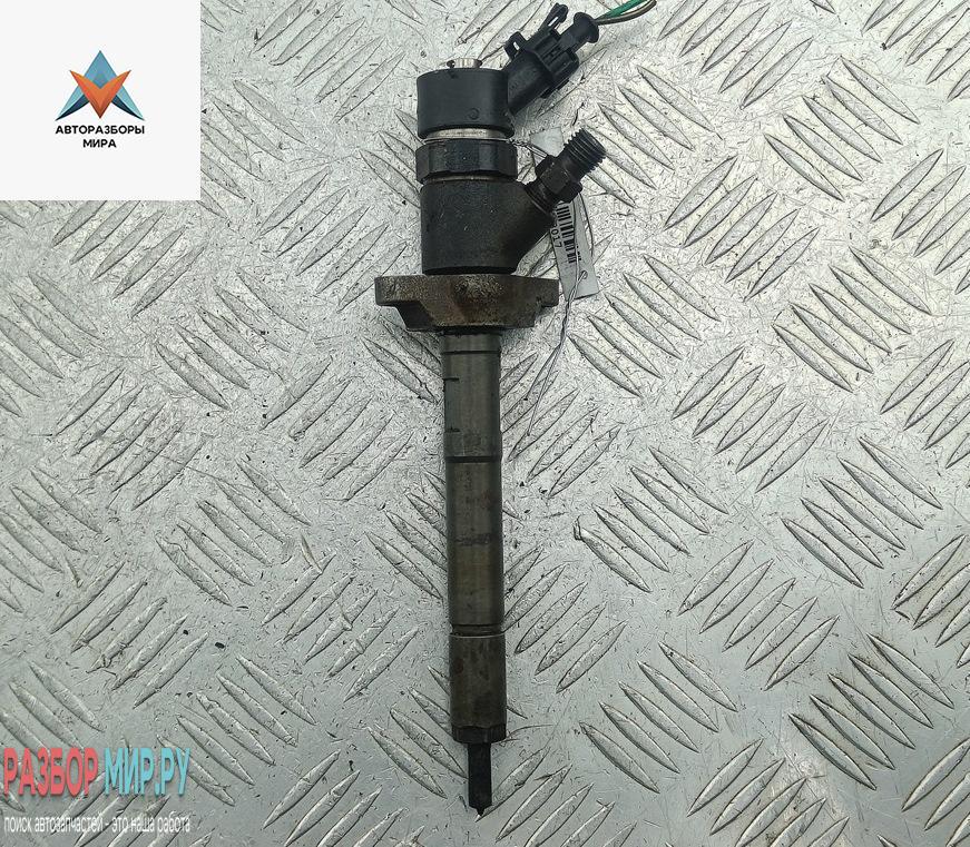 форсунка Ford Focus 2 поколение 2006, 1.6 л., дизель, МКПП, серый, универсал, 0445110239 - фото №1