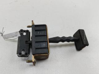 Ограничитель открывания двери задней Mercedes-Benz C W203 2003, седан, A2037300116