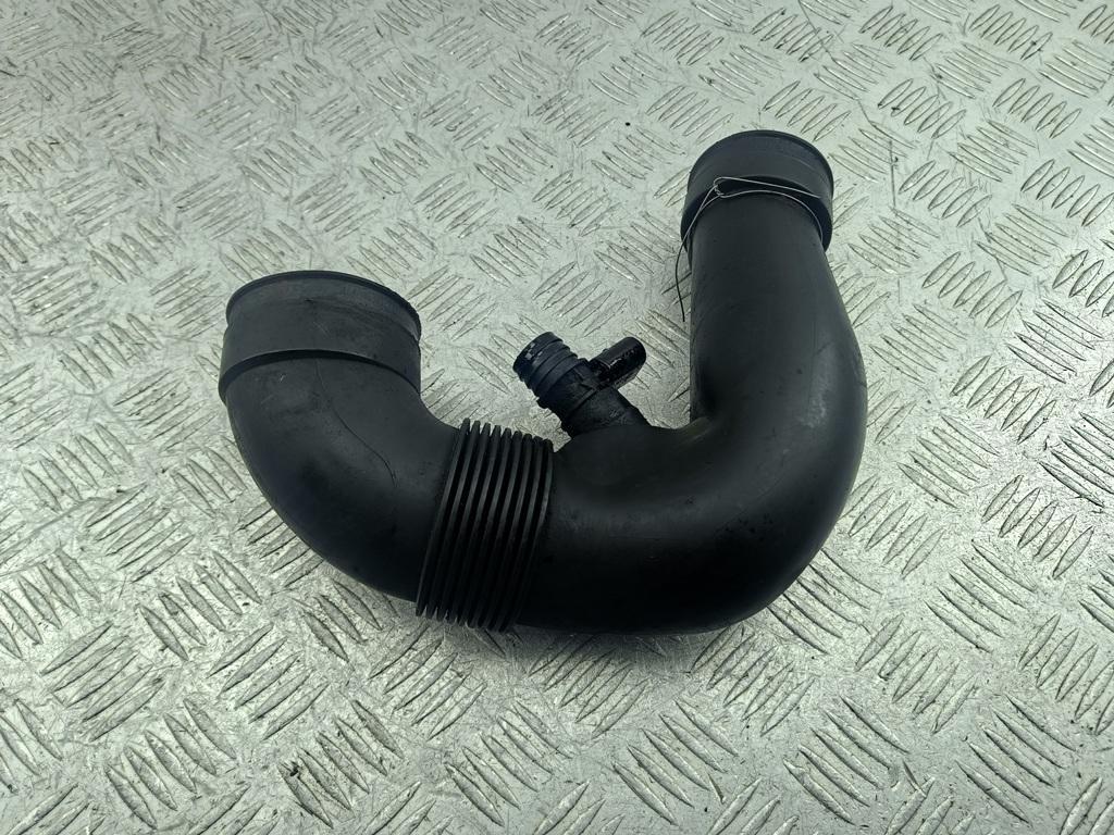 патрубок турбины Mercedes-Benz C W203 2000, 2.2 л., дизель, 6110940108