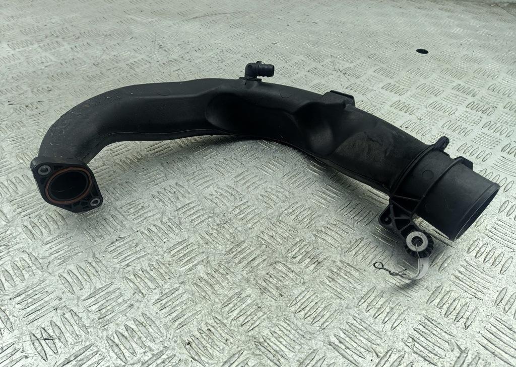 патрубок интеркулера Nissan Qashqai J10 2013, 1.5 л., дизель, МКПП, красный, внедорожник 5 дв., 8200645723
