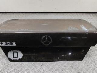 крышка багажника Mercedes-Benz W124 1985, коричневый, седан