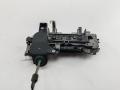ручка наружная передняя левая Audi A4 B7 2006, 1.8 л., Ti, бензин, МКПП, серый, универсал - фото №2