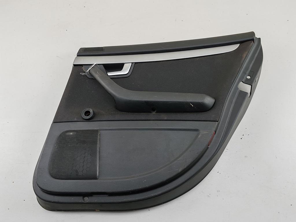 обшивка двери задняя правая Audi A4 B7 2006, 1.8 л., Ti, бензин, МКПП, серый, универсал, 8E0867306 - фото №1