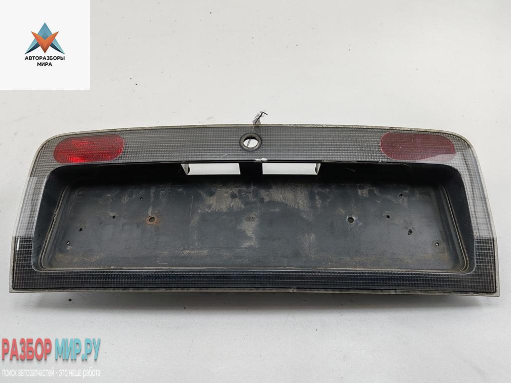 бленда Audi A6 4B/C5 1999, 2.8 л., бензин, МКПП, белый, универсал, 4B9945695D01C - фото №1