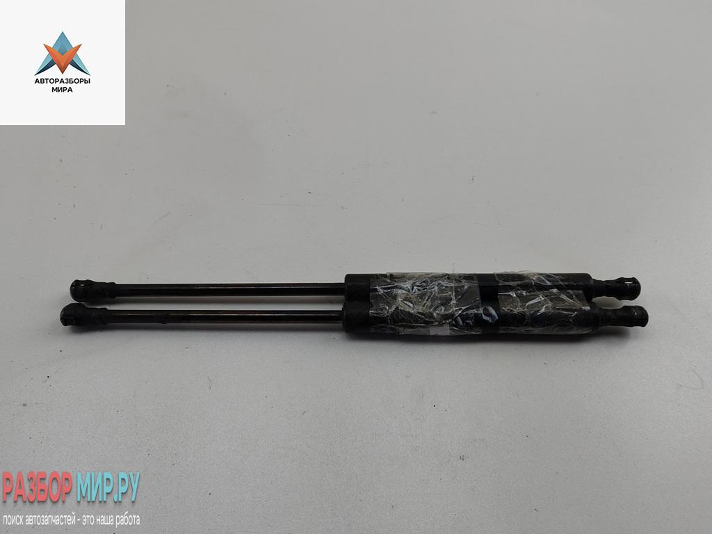 амортизатор капота BMW 5 серия E39 1996, седан - фото №1