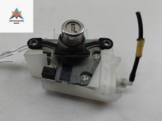 Личинка замка багажника Audi A4 B5 1996, 1.8 л., бензин, АКПП, синий, седан, 8D0862055