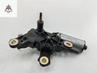 Двигатель стеклоочистителя заднего (моторчик дворников) Audi A6 4B/C5 1999, 2.8 л., бензин, МКПП, белый, универсал, 8L0955711B