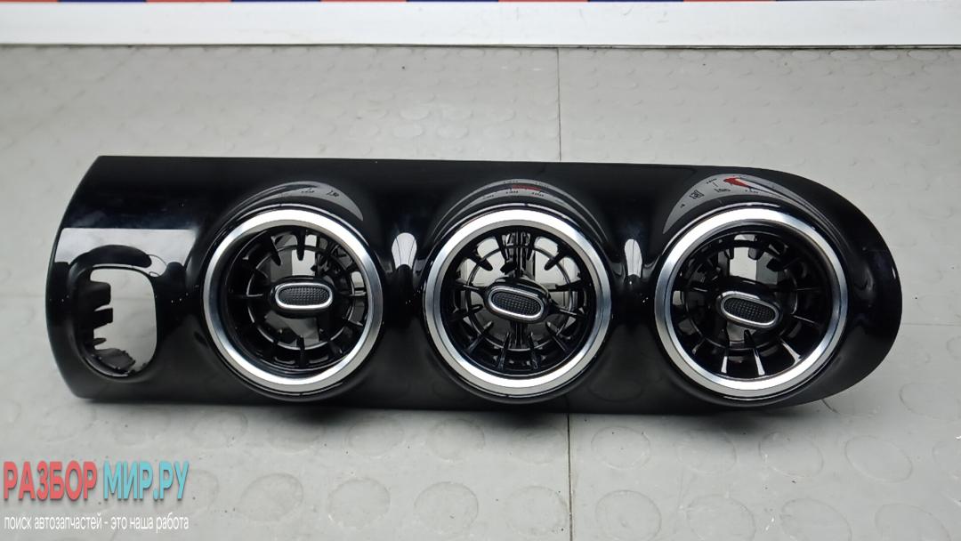 дефлектор обдува салона Mercedes-Benz A-Класс W177/V177 2021, 1.3 л., бензин, АКПП, седан - фото №1