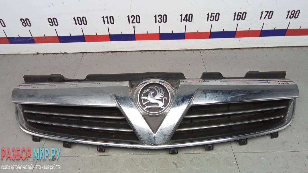 решетка радиатора Opel Zafira 3 поколение (C) 2011, 1.8 л., бензин, МКПП, минивэн - фото №1