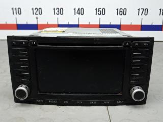 магнитола Volkswagen Touareg 1 поколение 2006, 2.5 л., дизель, МКПП, внедорожник 5 дв.