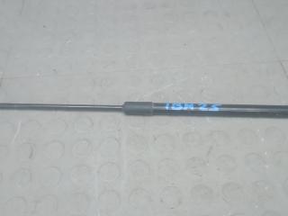 амортизатор крышки багажника (3-5 двери) Skoda Yeti 1 поколение [рестайлинг] 2017, 1.2 л., бензин, АКПП, внедорожник 5 дв.