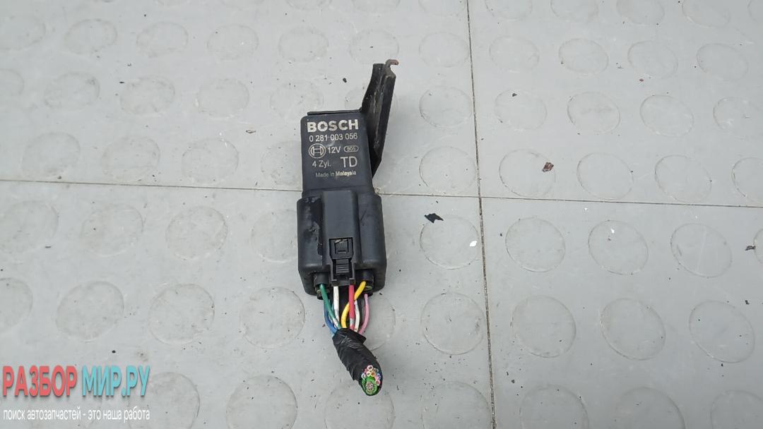 блок управления вентилятором (реле) Honda CR-V 4 поколение 2012, 2.2 л., дизель, МКПП, внедорожник 5 дв., 0281003056 - фото №1