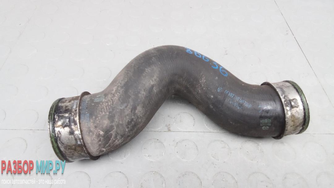 патрубок интеркулера Volkswagen Transporter T5 2005, 1.9 л., дизель, МКПП, микроавтобус - фото №1