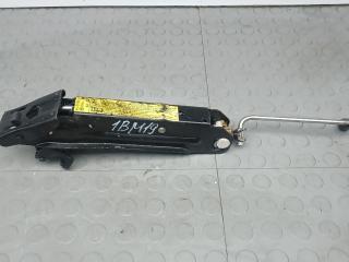 домкрат Volkswagen Caddy 3 поколение [рестайлинг] 2011, 1.6 л., дизель, МКПП, 2K5011031B