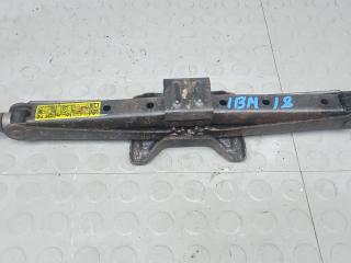 домкрат Honda CR-V 4 поколение 2012, 2.2 л., дизель, МКПП, внедорожник 5 дв.