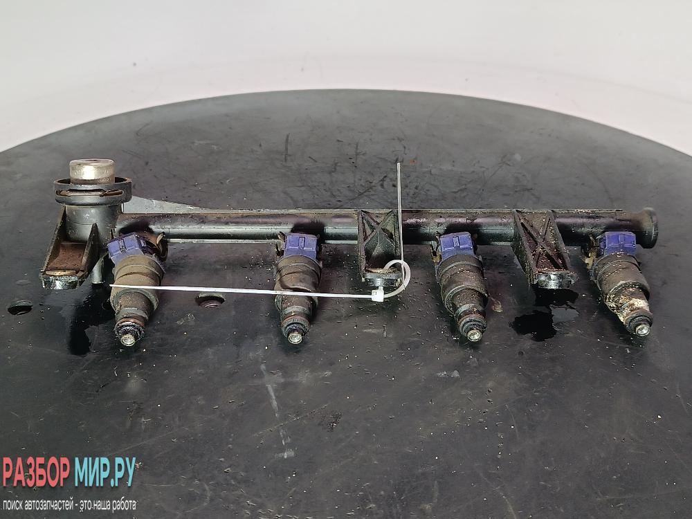 топливная рампа Renault Megane 1 поколение 1998, цвет, 7700864726 - фото №1