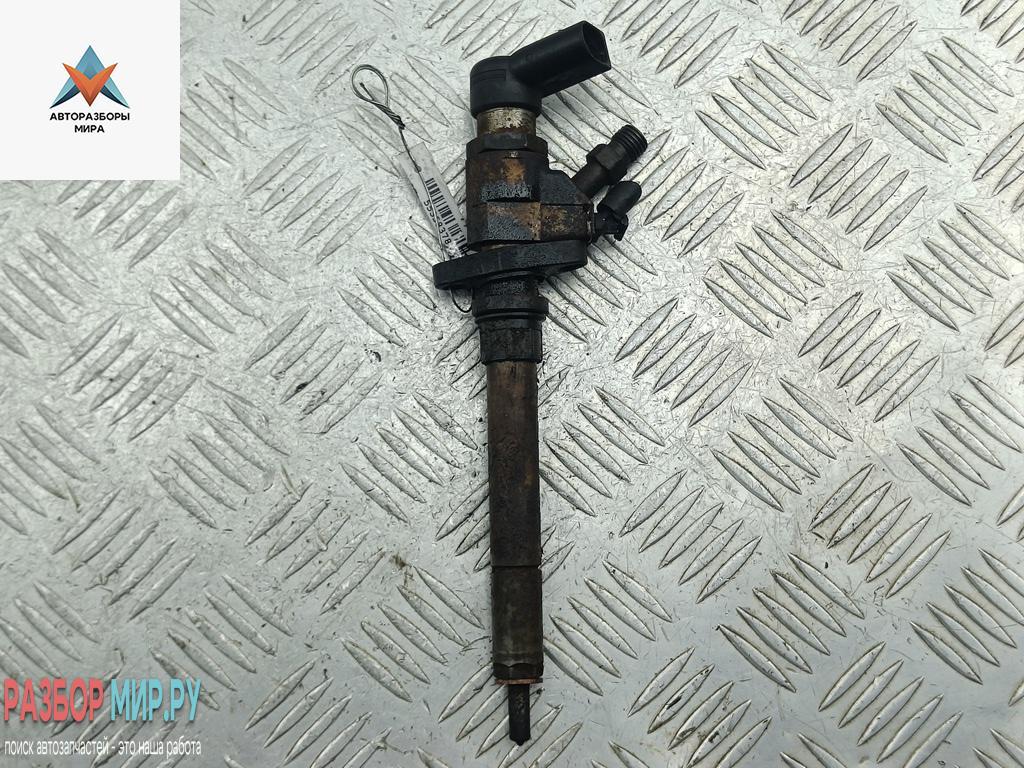 форсунка Citroen C4 Picasso 1 поколение 2007, 2.0 л., дизель, робот, синий, минивэн, 9658194180 - фото №1