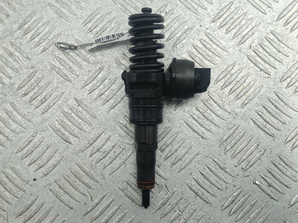 форсунка Volkswagen Touran 2004, 1.9 л., дизель, МКПП, синий, минивэн, 038130073AG, 0414720215