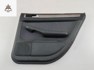 обшивка двери задняя правая Audi A6 4B/C5 1997, 1.8 л., бензин, МКПП, красный, седан