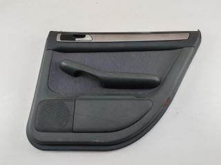 обшивка двери задняя правая Audi A6 4B/C5 1997, 1.8 л., бензин, МКПП, красный, седан