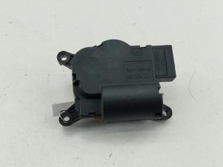 моторчик заслонки печки Volkswagen Touareg 1 поколение [рестайлинг] 2007, 5.0 л., дизель, АКПП, серый, внедорожник 5 дв., 52411483R04