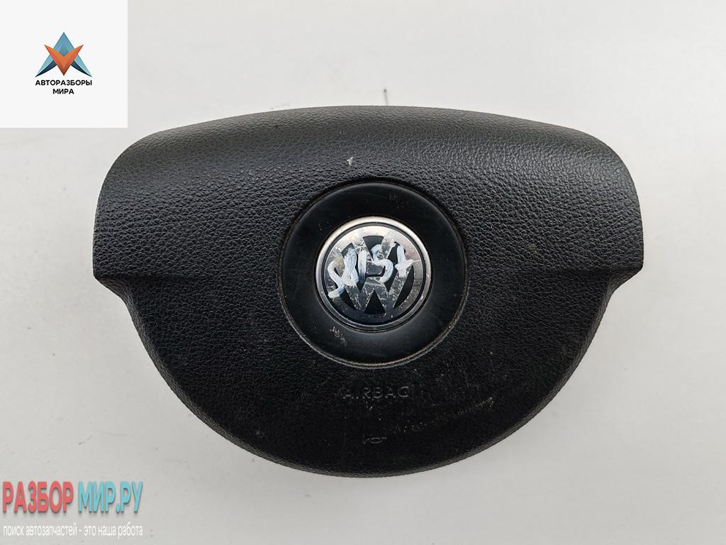 подушка безопасности водителя Volkswagen Passat B6 2007, 2.0 л., дизель, МКПП, чёрный, универсал, 3C0880201BB - фото №1