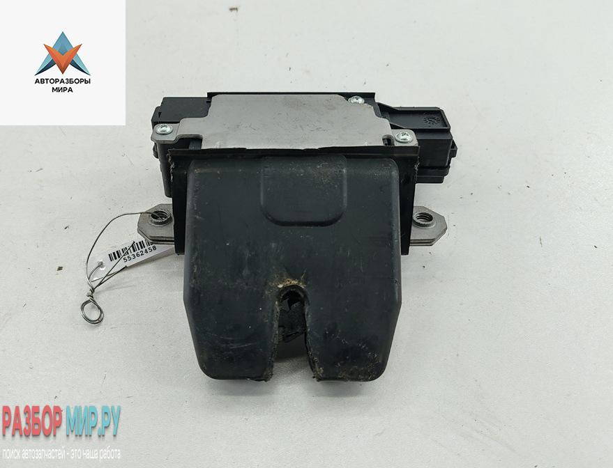 замок багажника Ford Focus 2 поколение 2006, универсал, 3M51R442A66AR - фото №1