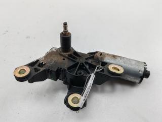 Двигатель стеклоочистителя заднего (моторчик дворников) Volkswagen Passat B5 1998, 1.6 л., бензин, МКПП, чёрный, универсал, 8L0955711