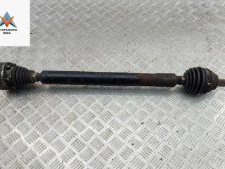 полуось передняя правая (приводной вал, ШРУС) Volkswagen Passat B6 2005, 2.0 л., бензин, МКПП, серый, универсал