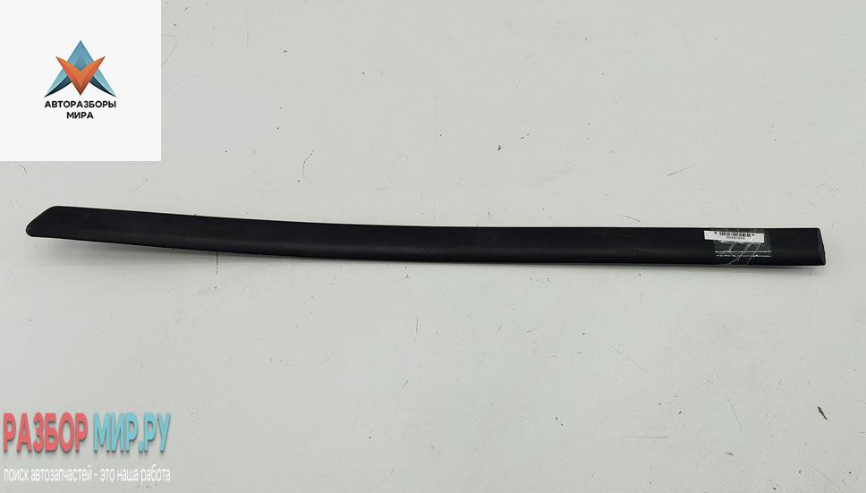 молдинг двери задней левой Volkswagen Passat B5 1997, 1.6 л., бензин, МКПП, серый, седан, 3B0853753 - фото №1