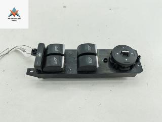 блок управления стеклоподъемниками Ford Focus 3 поколение 2013, 1.0 л., бензин, МКПП, чёрный, хетчбэк 5 дв., 3S010020924