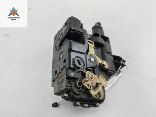 замок двери задней правой Volkswagen Passat B5 1997, 1.6 л., бензин, МКПП, синий, универсал, 3B4839016