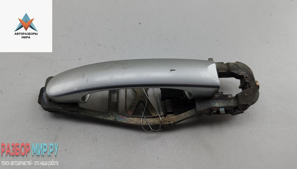 ручка наружная задняя левая Volkswagen Touran 1 поколение 2004, 2.0 л., дизель, МКПП, серый, минивэн, 1T0839885 - фото №1