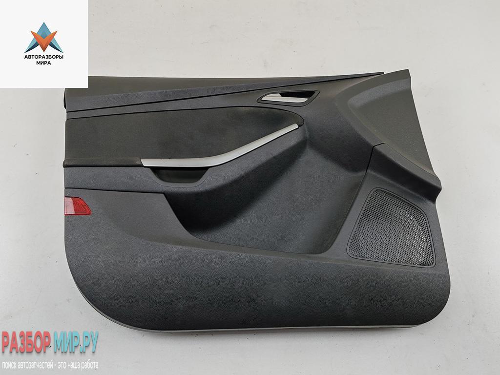 обшивка двери передняя левая Ford Focus 3 поколение 2013, 1.0 л., бензин, МКПП, чёрный, хетчбэк 5 дв. - фото №1